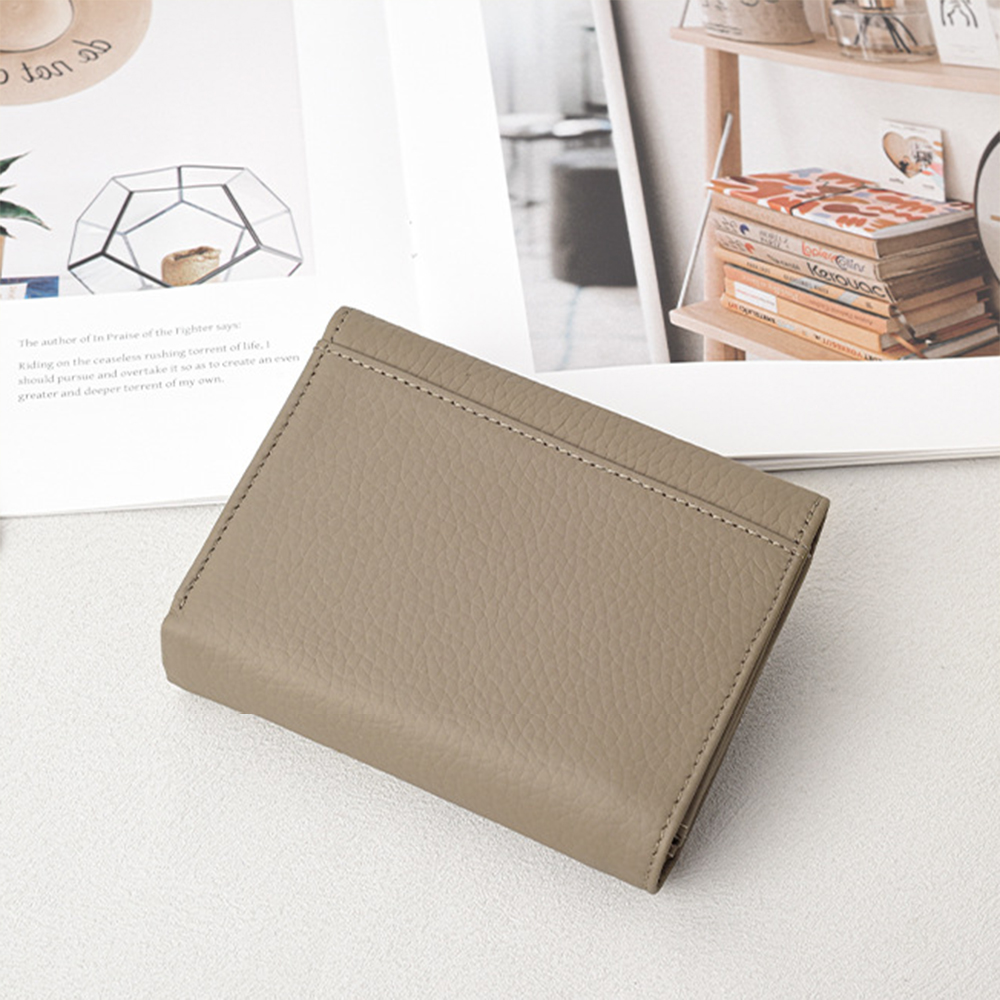 Duży portfel damski ze skóry b – Bifold Leather Wallet recenzja i cena