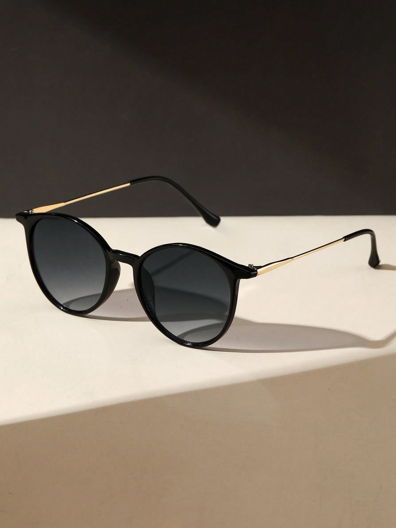 1 szt. Modne okrągłe metalowe  – Men'S Accessories Glasses recenzja i cena